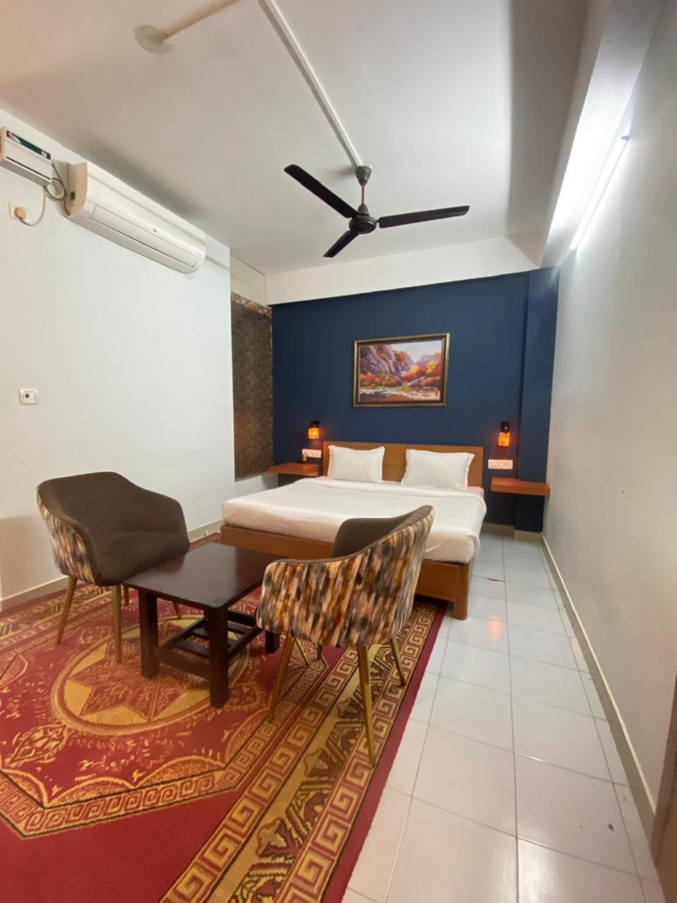 Montecarlo Hotel Mahabalipuram Exterior photo