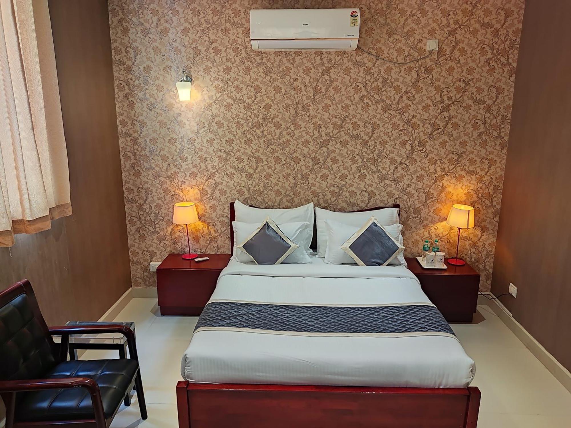 Montecarlo Hotel Mahabalipuram Exterior photo